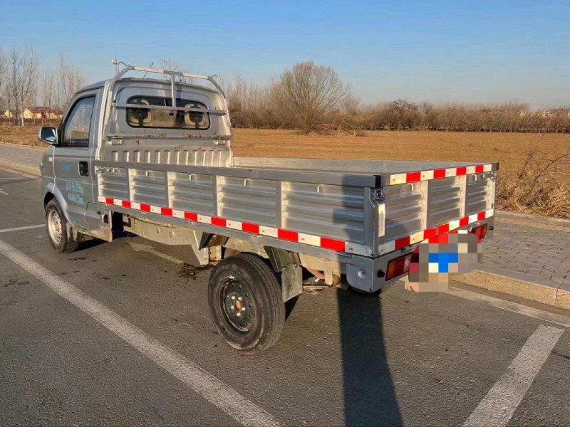 济南19年东风风光6