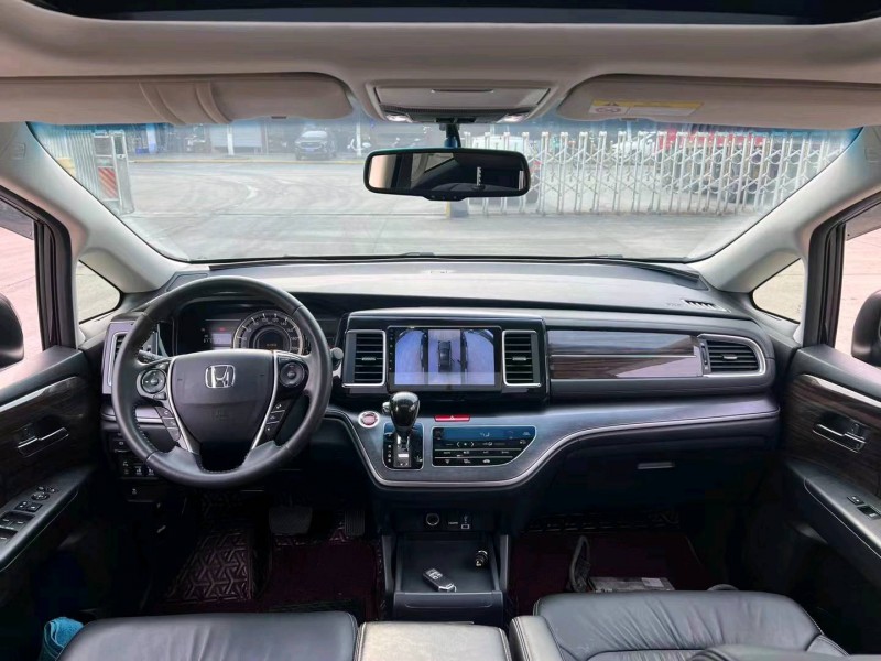 宜昌20年本田艾力绅5