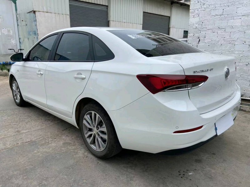 广州20年别克英朗7