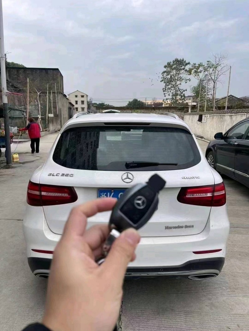 嘉兴17年奔驰GLC7