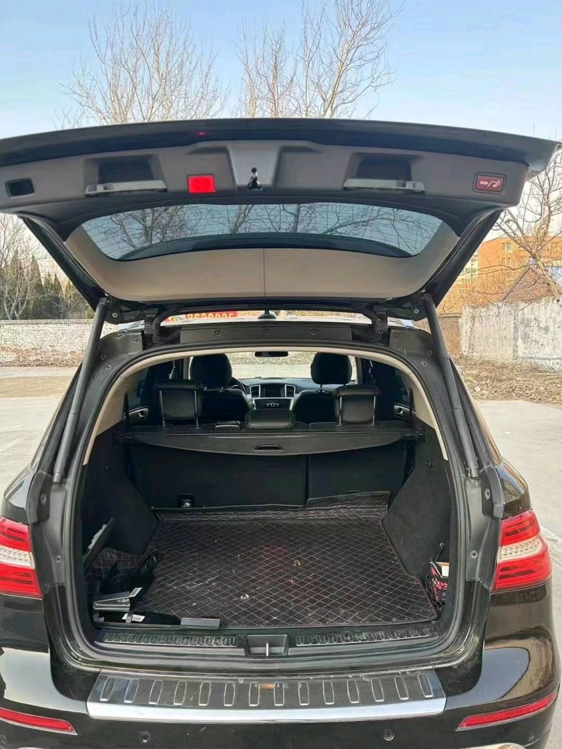 枣庄13年奔驰ML6