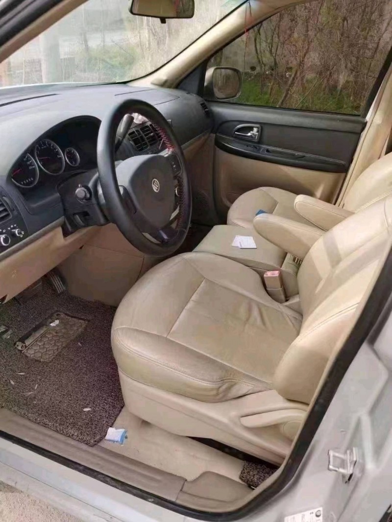 临沂14年别克GL84