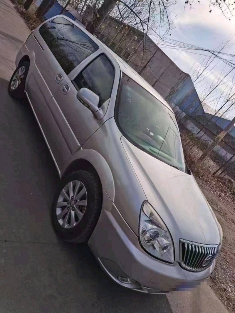 临沂12年别克GL88