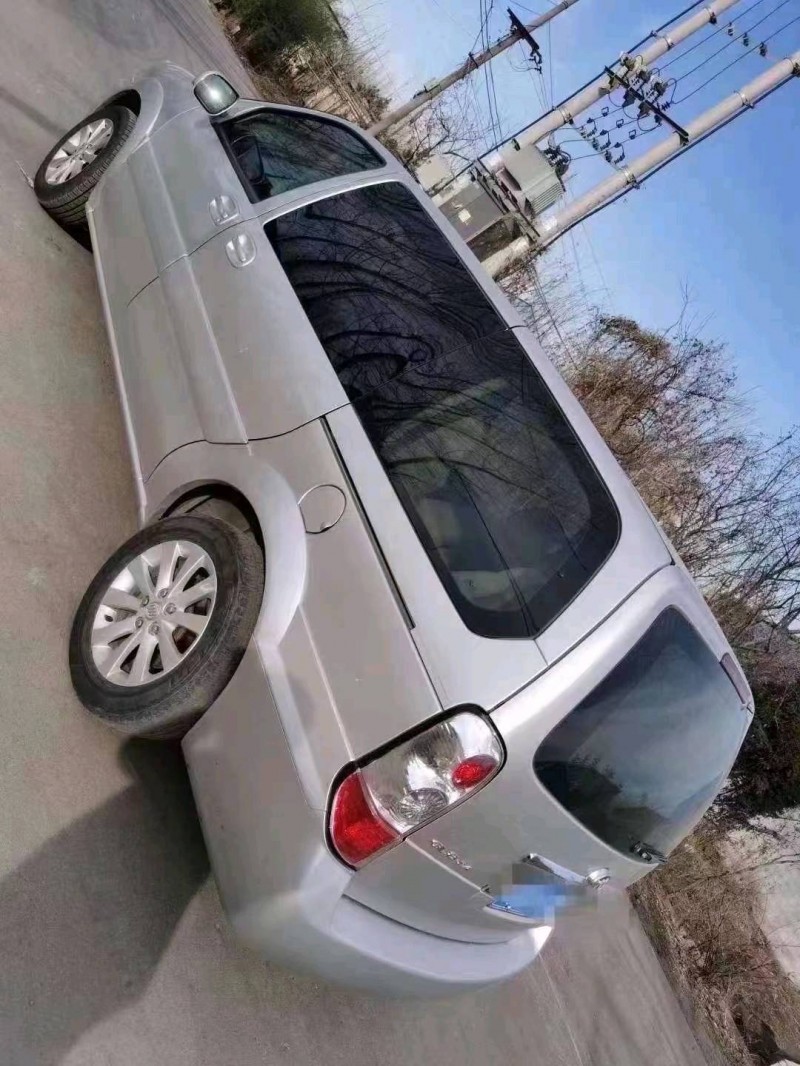 临沂12年别克GL83