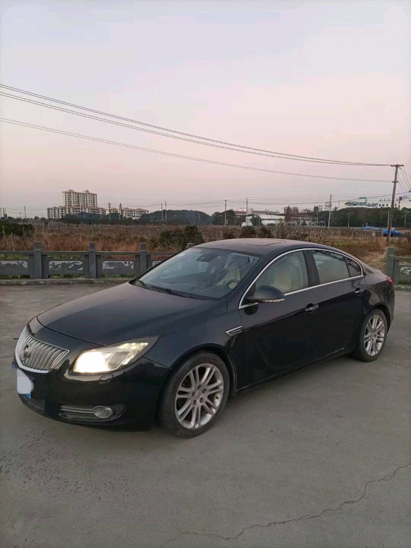 嘉兴10年别克君威3