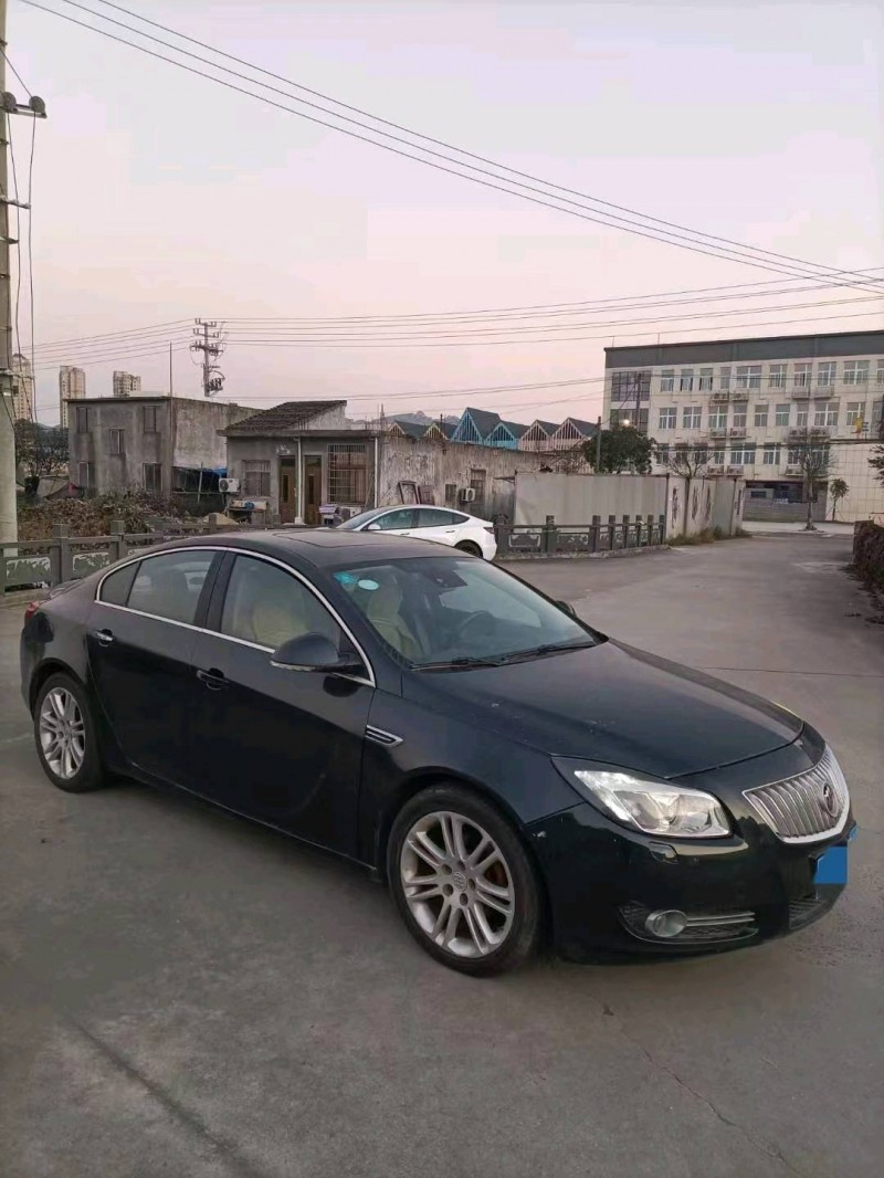 嘉兴10年别克君威9