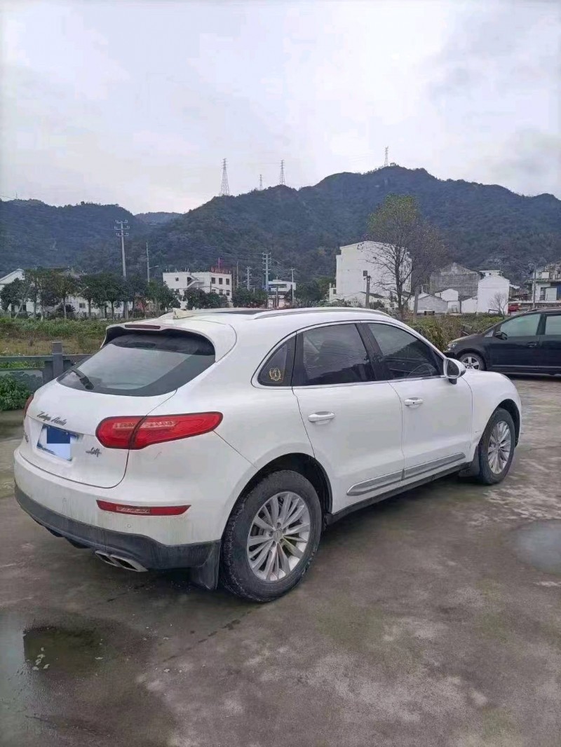 嘉兴18年众泰SR95