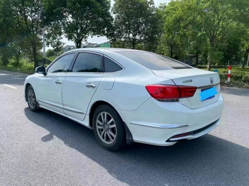 嘉兴18年本田思铂睿4
