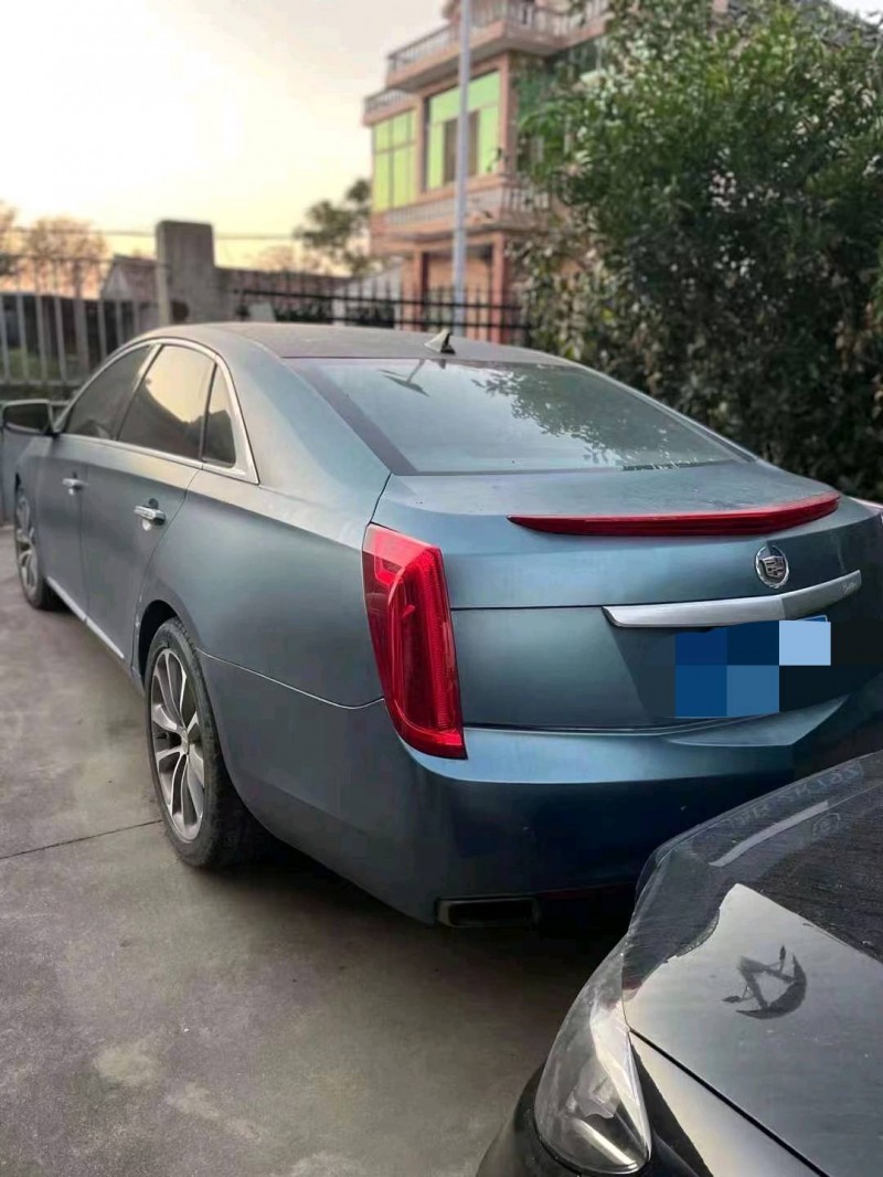嘉兴16年凯迪拉克XTS6