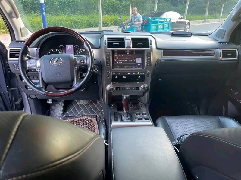 廊坊16年雷克萨斯GX6