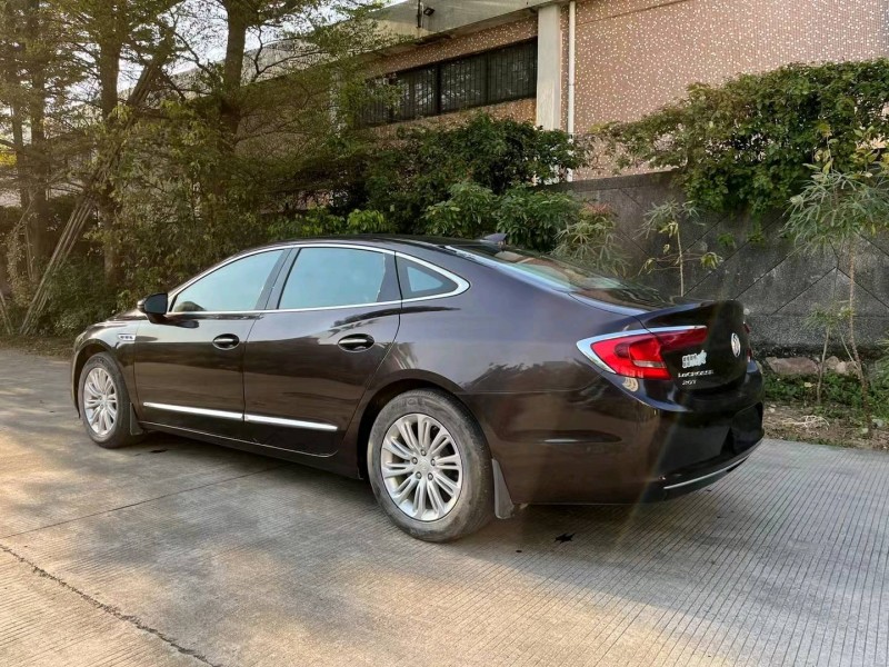 广州18年别克君越4