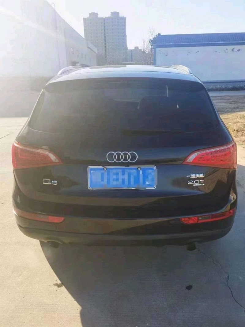 东营13年奥迪Q56