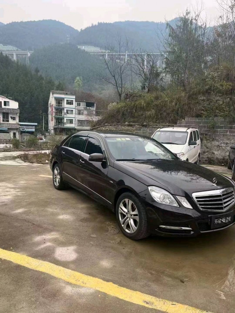 重庆11年奔驰E2