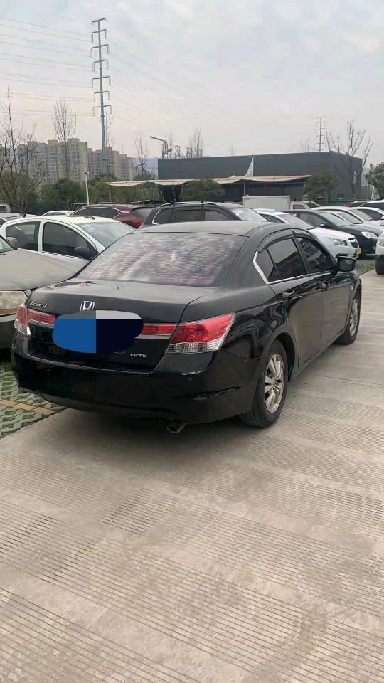 嘉兴12年本田雅阁1