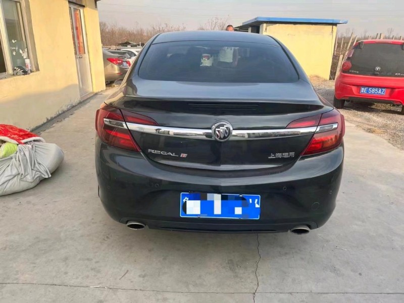 枣庄15年别克君威5