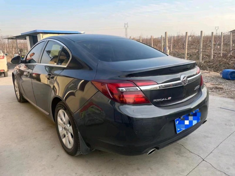 枣庄15年别克君威6