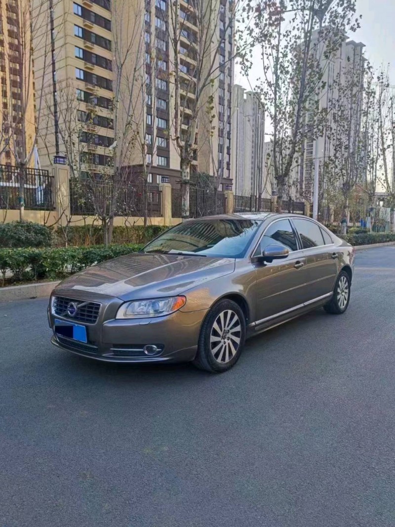 枣庄13年沃尔沃S80L3