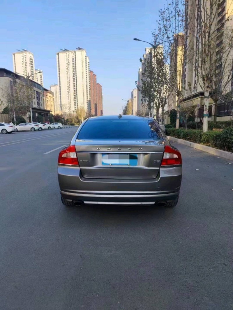 枣庄13年沃尔沃S80L7