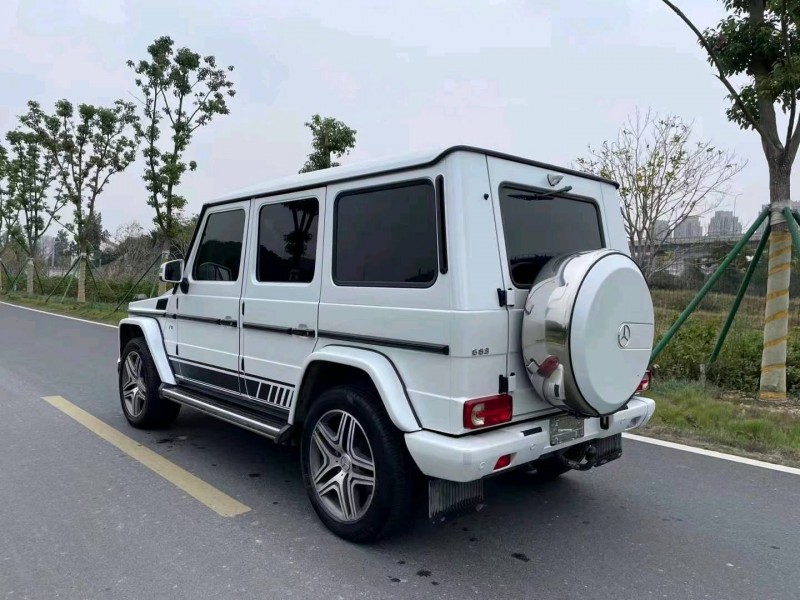嘉兴15年奔驰G8