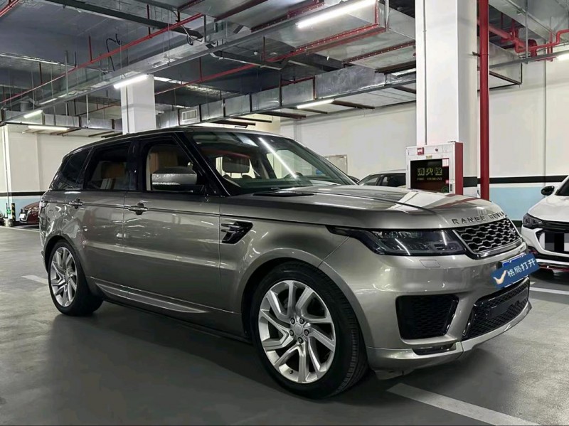 广州18年路虎揽胜运动3