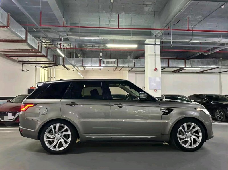 广州18年路虎揽胜运动5