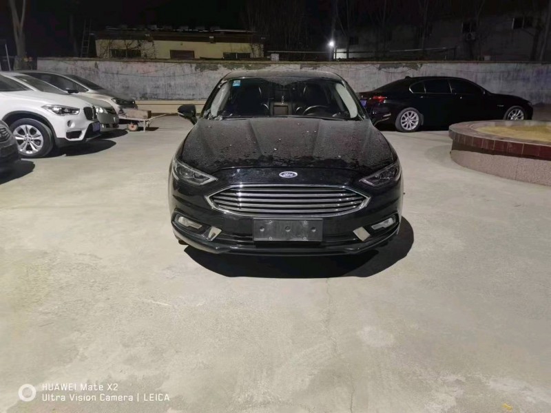 青岛18年福特蒙迪欧1