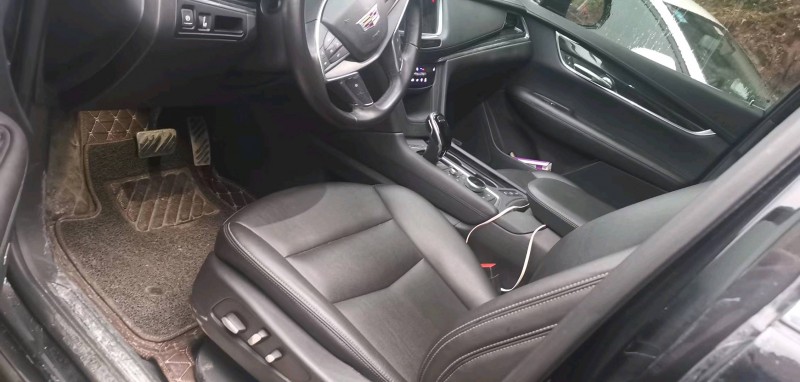 济南20年凯迪拉克XT53