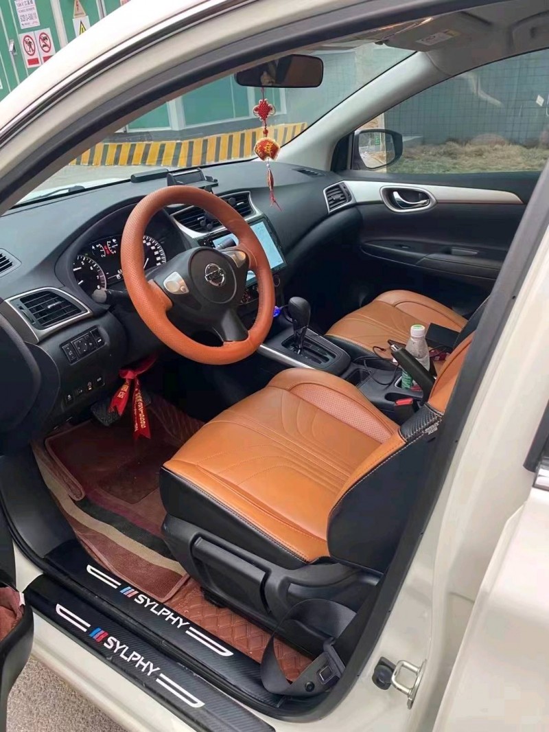 贵阳21年日产轩逸3