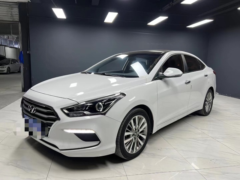 成都18年现代名图3