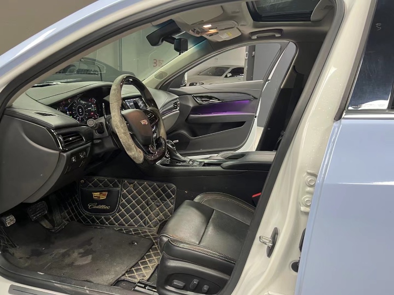 成都18年凯迪拉克ATS5