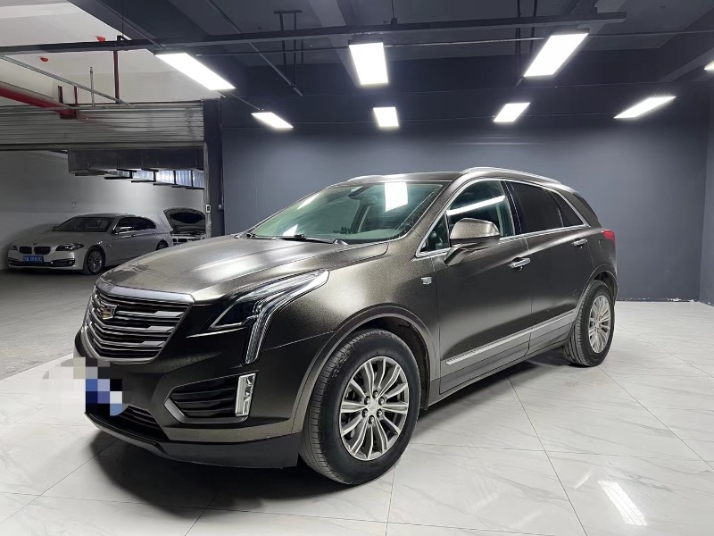 成都17年凯迪拉克XT52