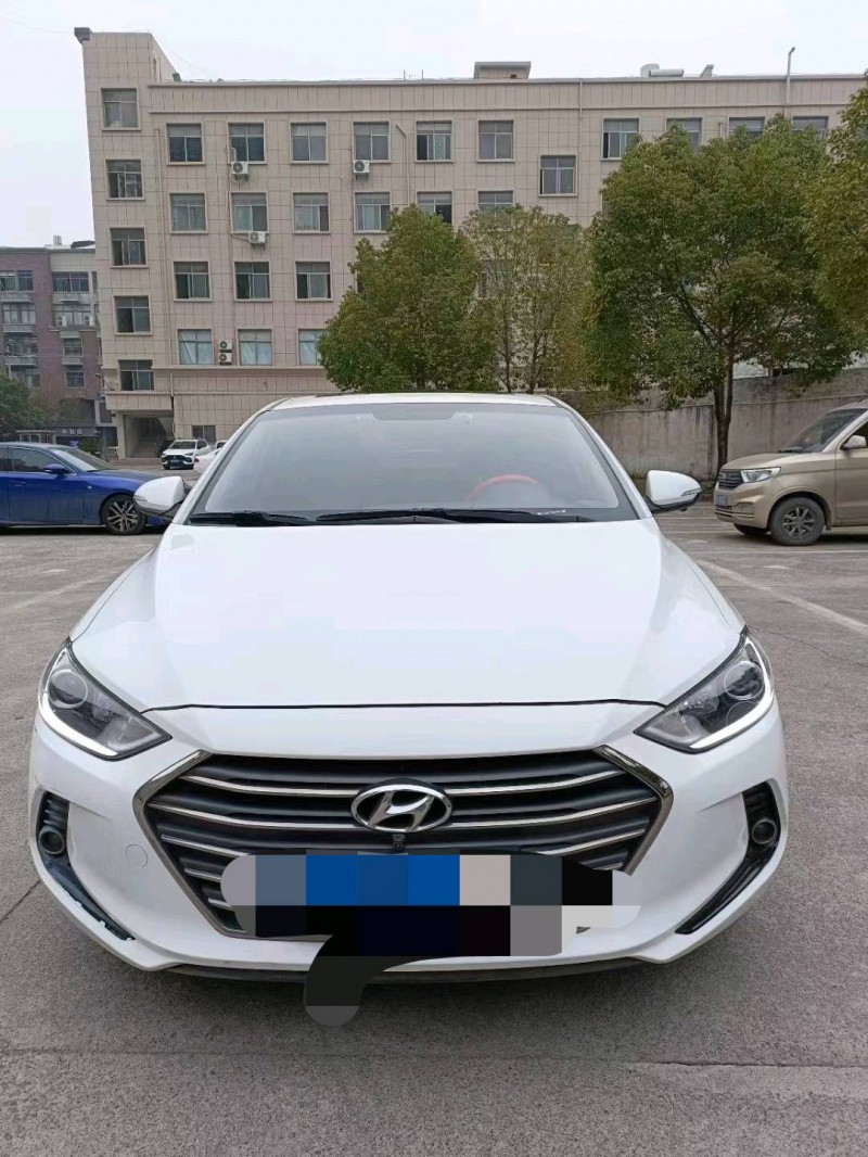 嘉兴19年现代领动1