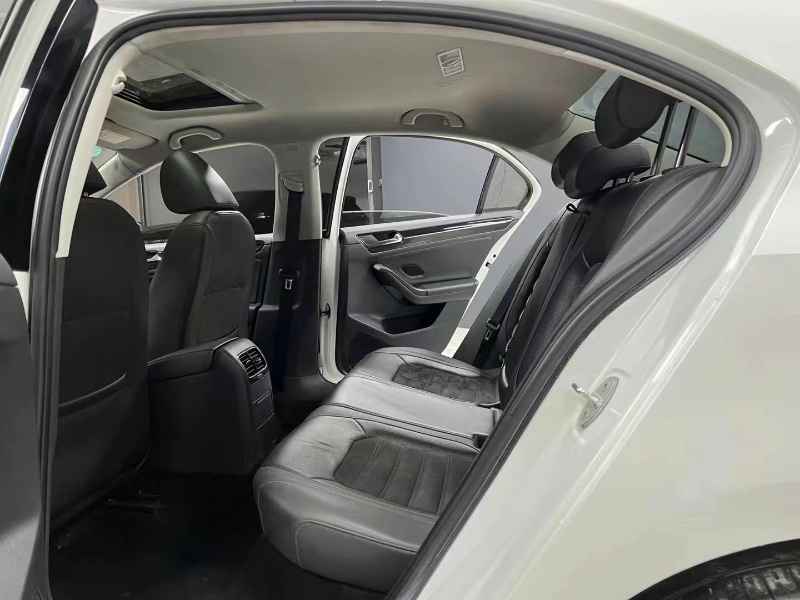 成都16年大众速腾6