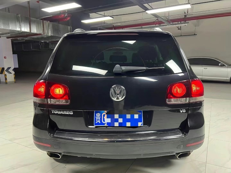 成都08年大众途锐2