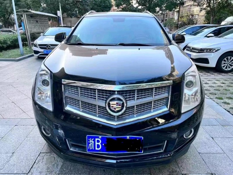 嘉兴12年凯迪拉克SRX1