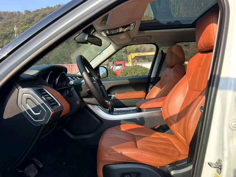 嘉兴17年路虎揽胜运动3