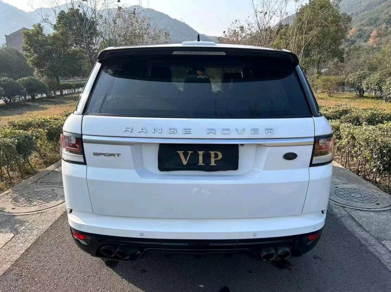 嘉兴17年路虎揽胜运动9