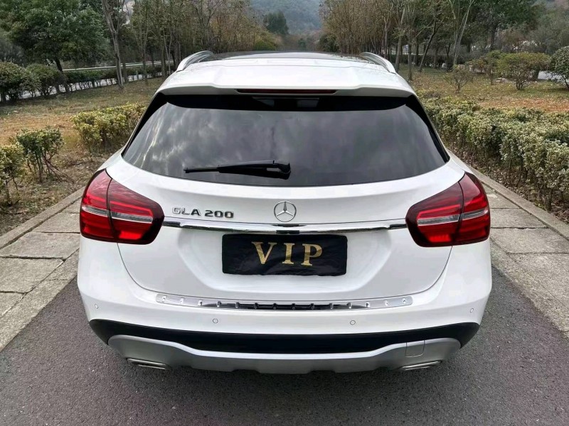 嘉兴19年奔驰GLA2