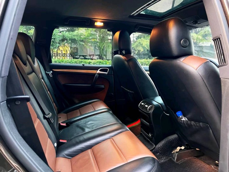 潍坊10年保时捷卡宴5