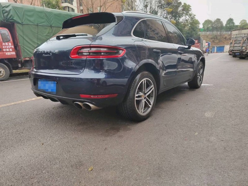 貴陽16年保時捷Macan7