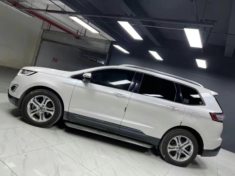 成都16年福特锐界3