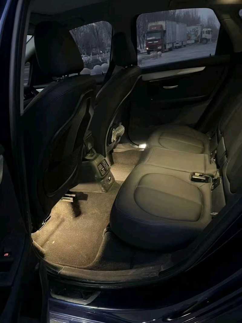 北京18年宝马2系5