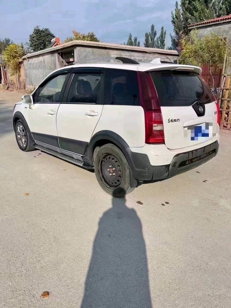 北京16年东风景逸5