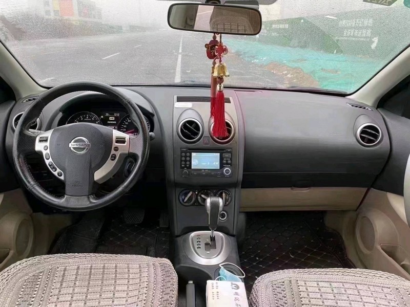 北京13年日产逍客6