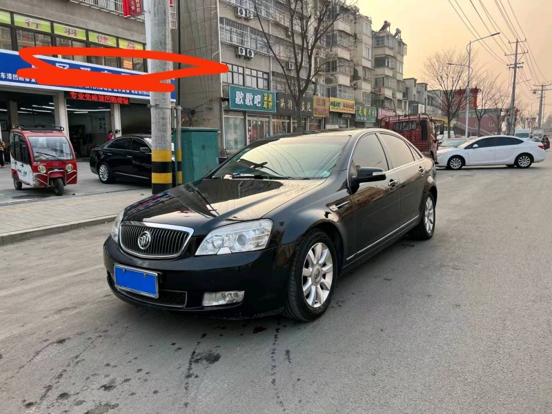 徐州10年别克林荫大道3