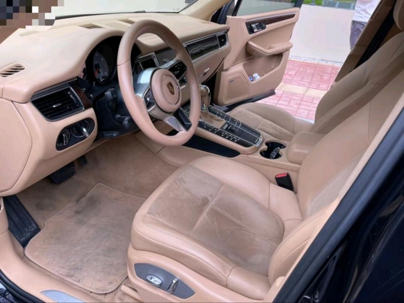 东莞14年保时捷Macan5