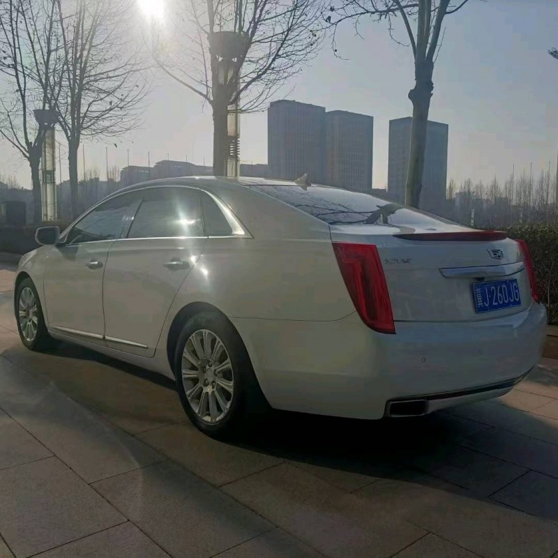 保定16年凯迪拉克XTS7