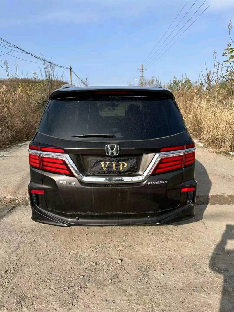 青岛16年本田艾力绅6