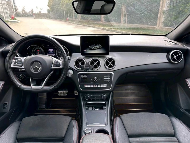 盐城18年奔驰CLA4