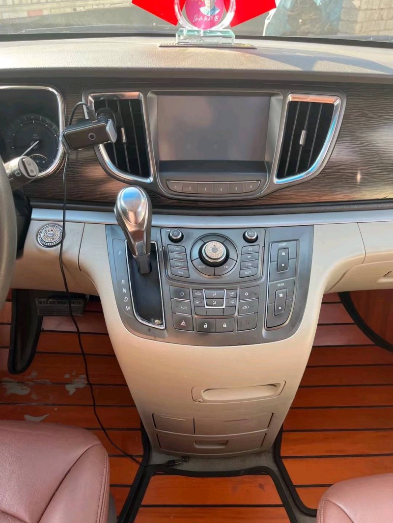 东营12年别克GL87